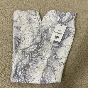 SALE*** 2 for $18 Nine West active leggings